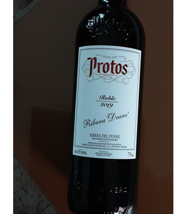 VINO TINTO PROTOS ROBLE 2021